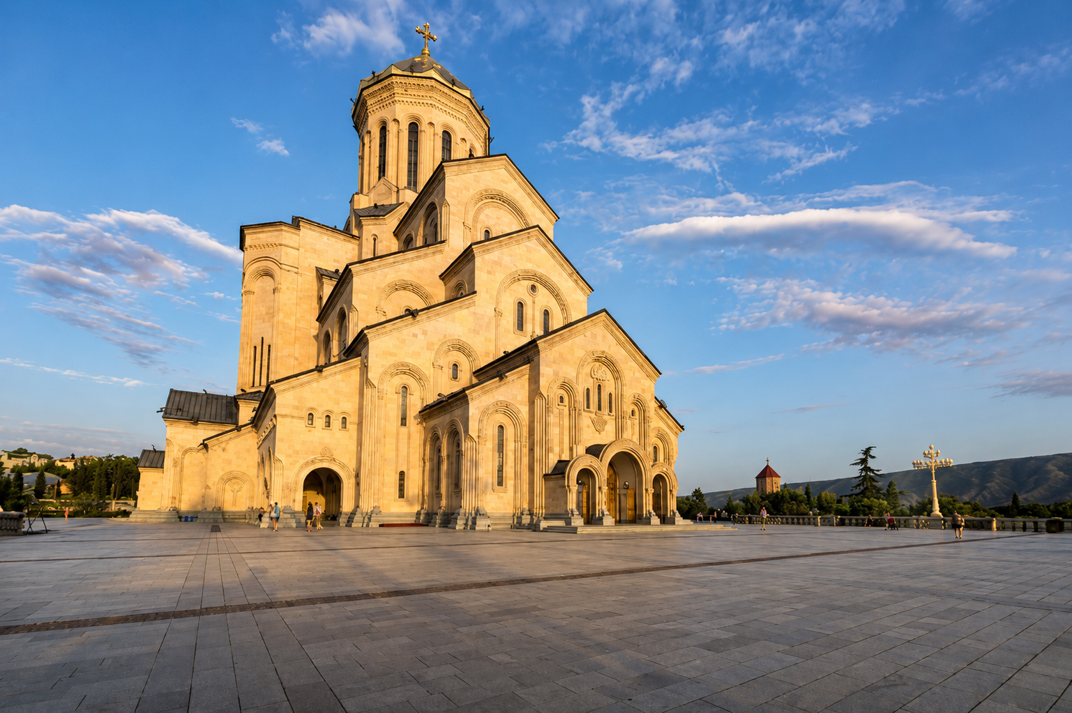 Holy Trinity Cathedral — Sameba